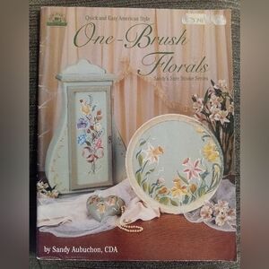 One-Brush Florals by - Elegant Floral Design Book